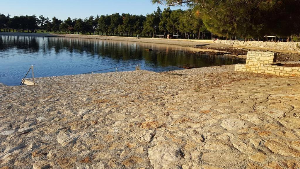 Lux Ξενοδοχείο Novigrad Istria Εξωτερικό φωτογραφία